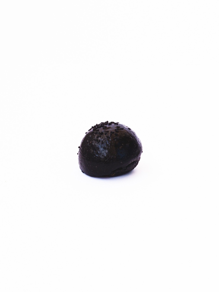 Bun black with black sesame 25gr