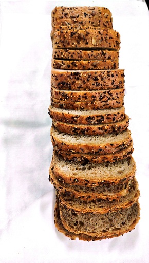 Loaf multigrain mold 1100gr sliced